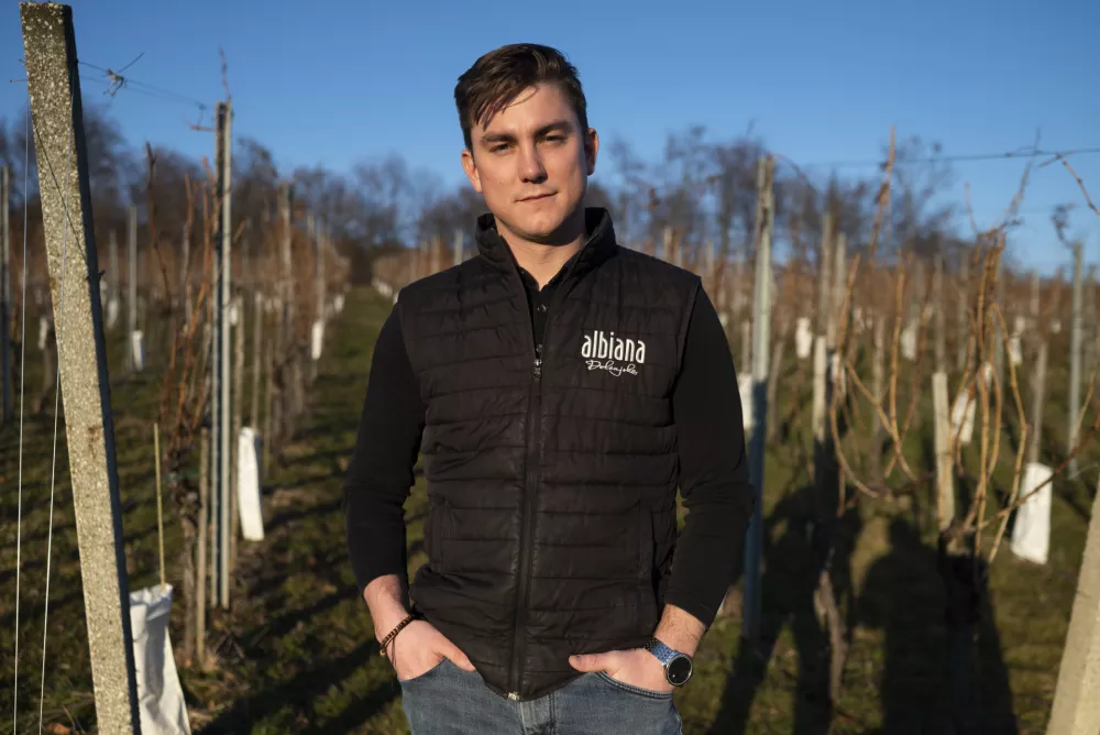 - 17.2.2024 - Miha Ritonja - enolog - vinska klet Albiana// FOTO: Nik Erik Neubauer