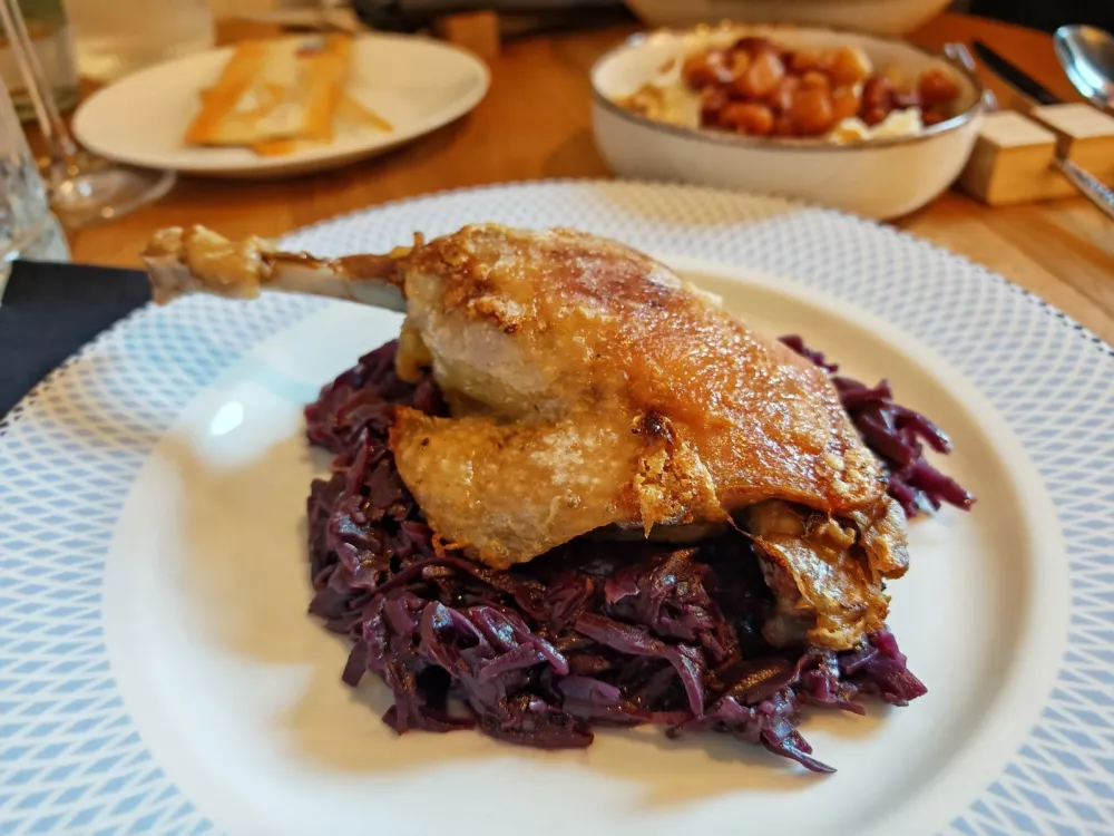 Račje bedro, Bistro Bombina