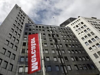 poslovna stavba Mercator - ilustrativna fotografija  - 18. skup&scaron;čina delničarjev Mercator,   //FOTO: Luka Cjuha