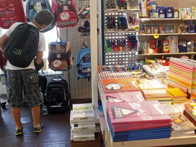 - Založba Mladinska knjiga - &scaron;olski učbeniki - delovni zvezki - knjigarna //FOTO: Jaka Gasar