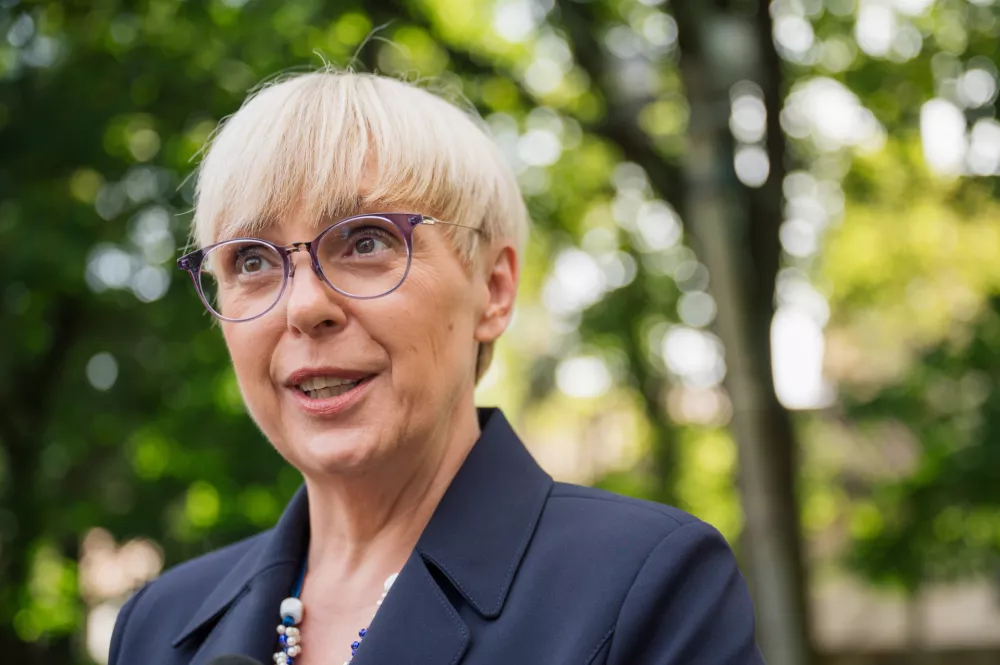 Opcine.Studijski dnevi Draga v parku Finzgarjevega doma. Udelezila se jih je tudi predsednica republike Natasa Pirc Musar.Predsednica republike Natasa Pirc Musar