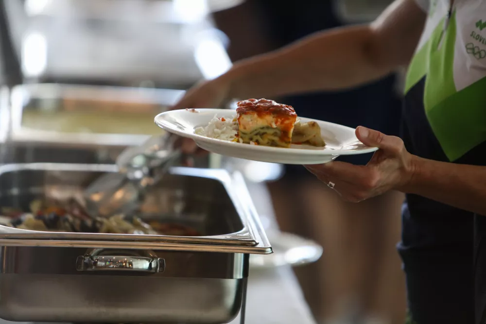 - 11.07.2024. - Prehranjevanje. hrana, dieta, zdrava hrana, zdrava prehrana.//FOTO: Bojan Velikonja