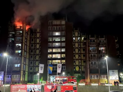 Flames rise as a fire burns at an elderly people's home, in the town of Tuzla, Bosnia and Herzegovina, November 4, 2025. REUTERS/Mersiha Bajric NO RESALES. NO ARCHIVES   TPX IMAGES OF THE DAY