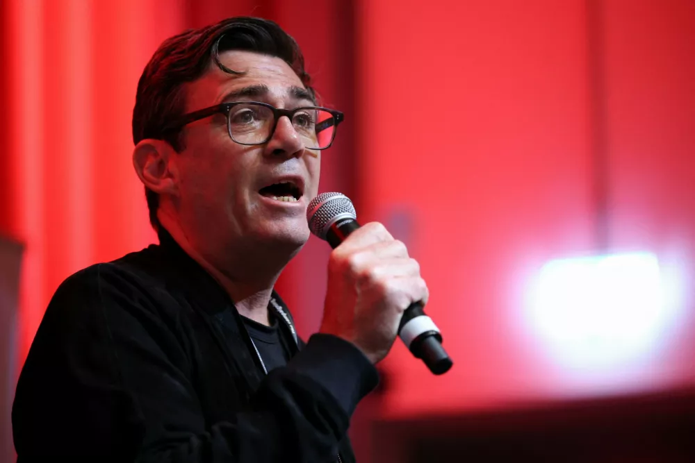 Andy Burnham, mayor of Greater Manchester speaks at a fringe meeting during the Britain's Labour Party's annual conference in Liverpool, Britain, September 28, 2025. REUTERS/Phil Noble