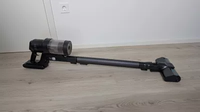 Elektični pokončni sesalnik Samsung bespoke AI jet ultra.