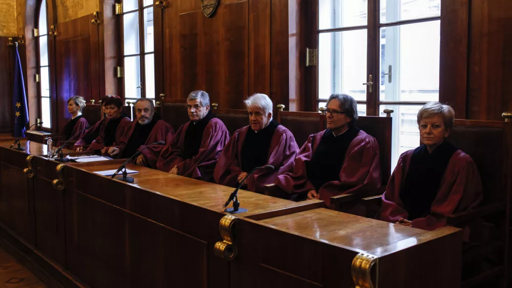 ustavni sodniki- Dan ustavnosti 2012 - Ustavno sodi&scaron;če RS ob dnevu ustavnosti,    //FOTO: Jaka Gasar