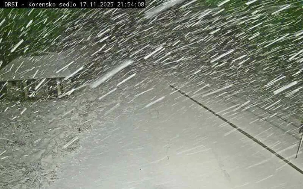 prvi sneg 17. 11. 2025