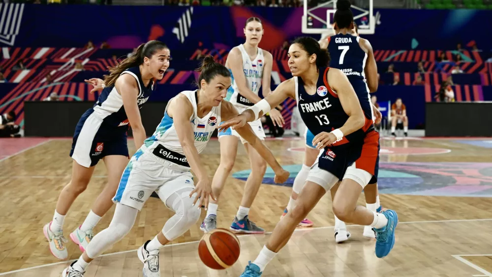 Teja Oblak- 18.06.2023 &ndash; Evropsko prvenstvo v ko&scaron;arki za ženske. Slovenija: Francija//FOTO: Nik Erik Neubauer