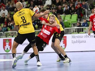 Vi&scaron;ček Lovro11.11.2025 LL Grosist Slovan - Granollers EHF evropski pokalFoto: Nik Erik Neubauer