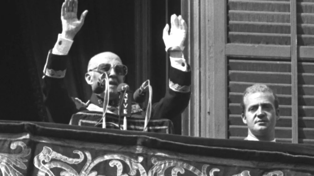 Pol stoletja po smrti ima o Francu dobro mnenje petina &Scaron;pancev