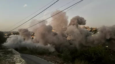 Smoke rises after Israeli strikes following Israeli military's evacuation orders, in Tayr Filsay in southern Lebanon November 19, 2025. REUTERS/Ali Hankir