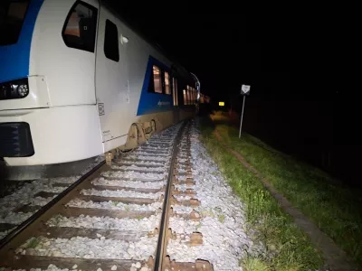 Namerna po&scaron;kodba železni&scaron;ke infrastrukture - neznanec je prežagal zatič na kretni&scaron;ki ključavnici