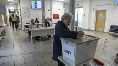 18.11.2025 - Referendum 2025 - predčasno glasovanje - Referendum o pomoči pri končanju življenja Foto: Luka Cjuha