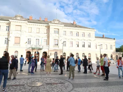 Praznično praznovanje prek državne meje