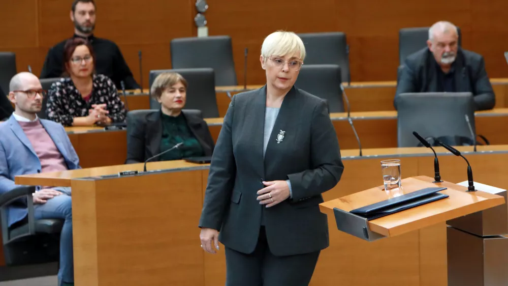 03.11.2025 - izredna seja državnega zboraNata&scaron;a Pirc MusarFoto: Tomaž Skale