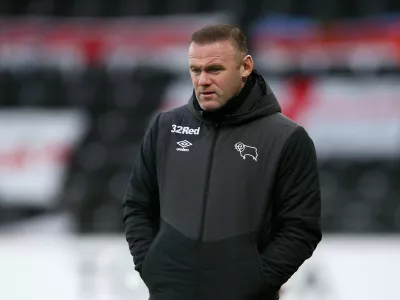 16 January 2021, United Kingdom, Derby: Derby County's manager Wayne Rooney reacts on the touchline during the English EFL Championship soccer match between Derby County and Rotherham United at Pride Park. Photo: Nigel French/PA Wire/dpa
