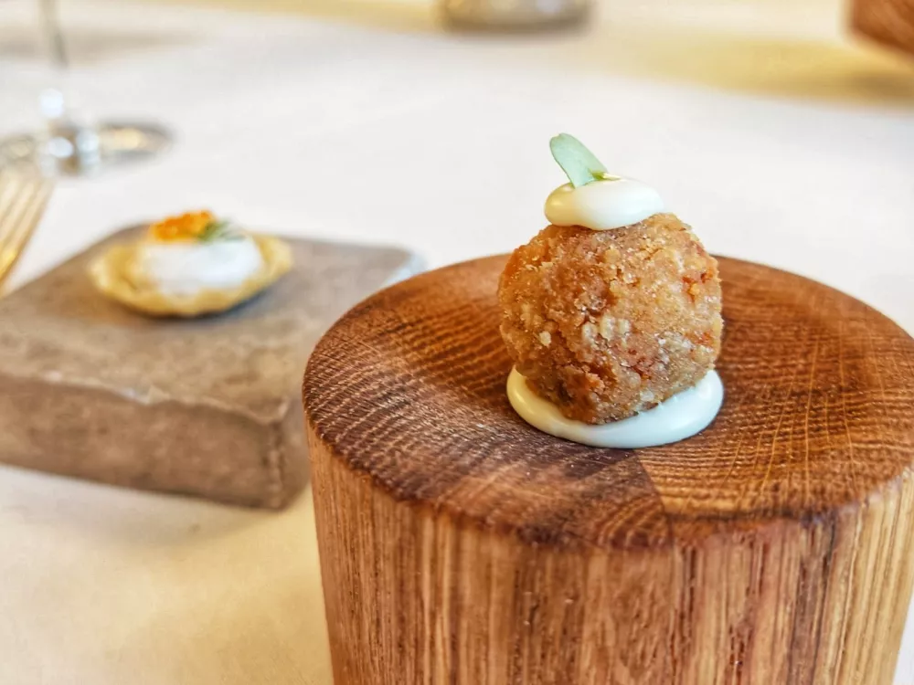 Ocvrtek jajčevcev in paradižnika, Bistro Grad &Scaron;tanjel