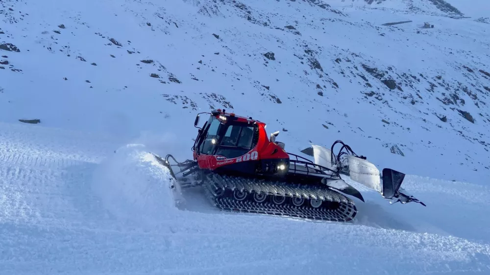PistenBully 800 sodi med največje in najzmogljivej&scaron;e ratrake na svetu. / Foto: Pistenbully