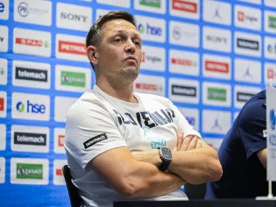 Aleksander Sekulić25.08.2025 - Novinarska konferenca mo&scaron;ke reprezentance Slovenije pred odhodom v Katovice na evropsko prvenstvo - KZS Foto: Nik Erik Neubauer 