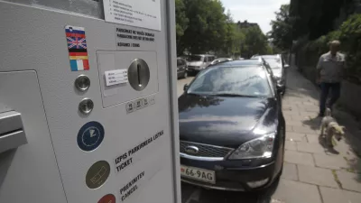 Parkomat, plačevanje parkirnine v Ljubljani,//FOTO: Luka Cjuha