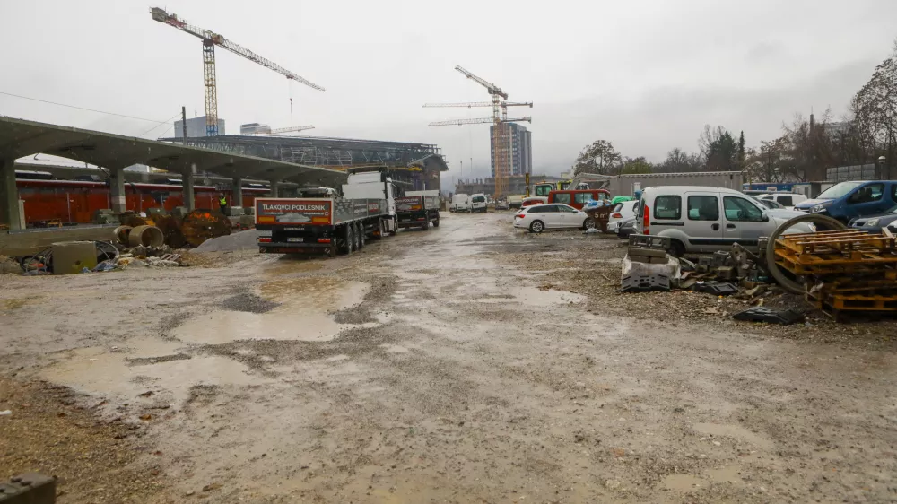 25.11.2025 - Lokacija nova avtobusna postaja Ljubljana,Vilharjeva cestaFoto: Luka Cjuha