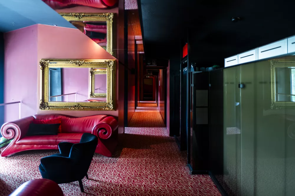 bordelprostitucijajavna hi&scaron;aprostitutkeseks21.04.2025 Wellness za mo&scaron;ke Andiamo, Beljak. FOTO: Nik Erik Neubauer