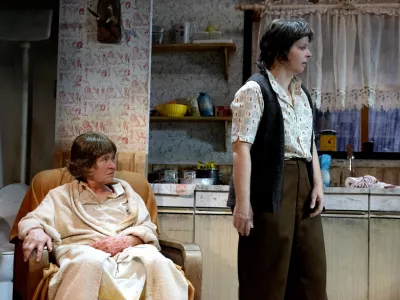 Martin McDonaghLEPOTNA KRALJICA LEENANAPre&scaron;ernovo gledali&scaron;če Kranj 2025