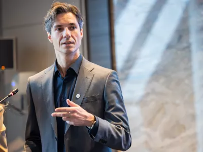 Odgovarjamo na pogoste dileme: Božičnice in nagrade le &scaron;e letos davčno ugodnej&scaron;e