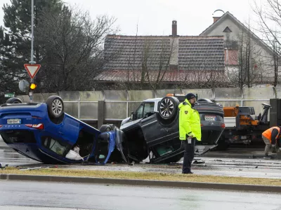 26.11.2025 - Prometna nesreča - &Scaron;martinska cesta - policijaFoto: Luka Cjuha