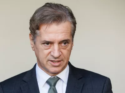 Nazarje.Obisk vlade v Savinjski regiji.Ogled popoplavne obnove - BSH Nazarje.Predsednik vlade Robert Golob.