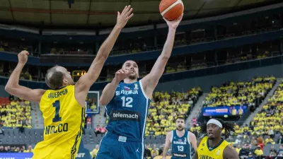 Rok Radović, Slovenija