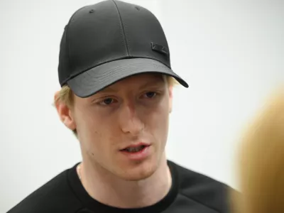 Jan Drozg- 03.04.2023 &ndash; mo&scaron;ka članska hokejska reprezentanca Slovenije pred uvodnimi pripravami za nastop na majskem svetovnem prvenstvu elitne divizije na Finskem in v Latviji. - hokej - //FOTO: Nik Erik Neubauer