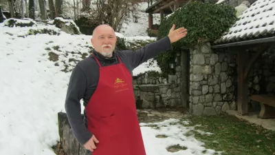 Viktor Rataj je bil prvi, ki je med lastniki zidanic začel s ponudbo bivanja. 