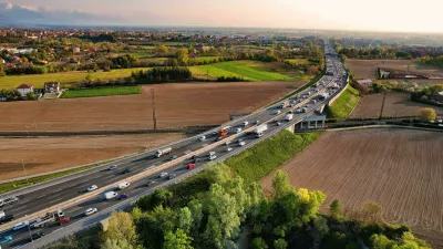 Italija, avtocesta, zastoj, Torino. Foto: Reuters/Alamy