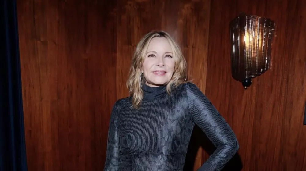 Kim Catrall se je s partnerjem Russellom Thomasom poročila po desetih letih poznanstva. F instagram Kim Catrall