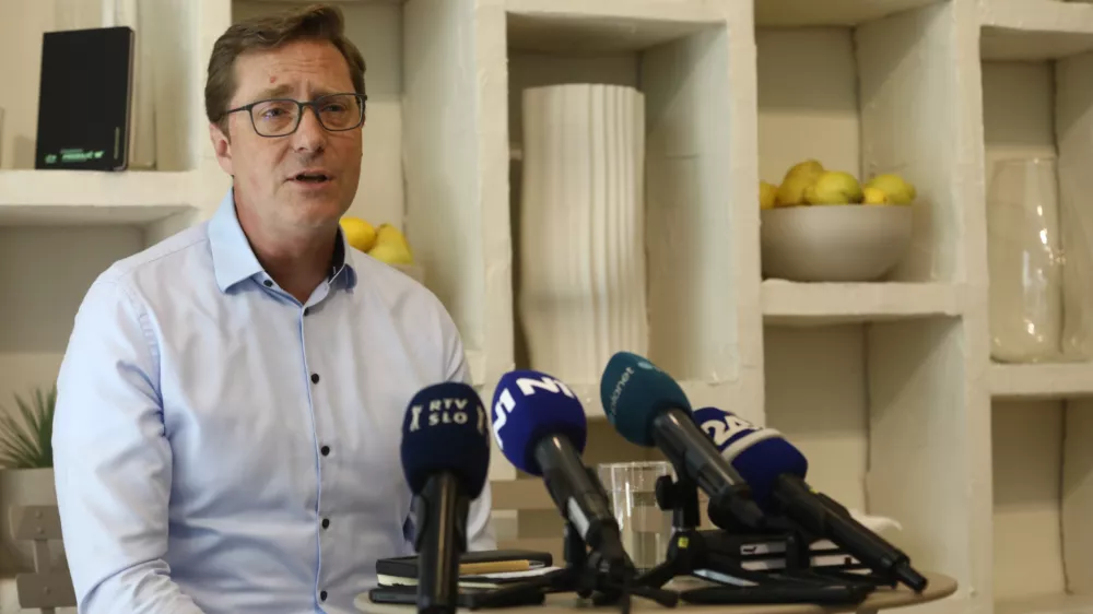 Vladimir Prebilič 23.6 2025 tiskovna konferenca Vladimir PrebiličFoto: Luka Cjuha