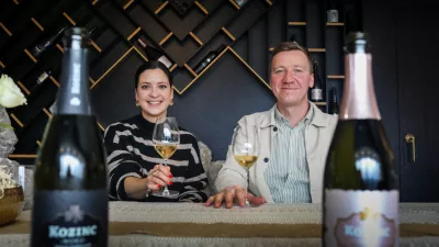 - 05.12.2025- David in Taja Kozinc. Vino Kozinc, kmetija znana predvsem po vrhunskih peninah.//FOTO: Bojan Velikonja