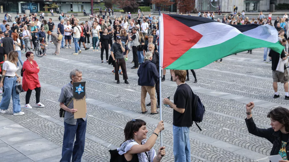 - 06.08.2025 - protest Palestina//FOTO: Jaka Gasar