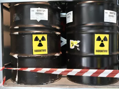 Jedrski odpadki na meji: Hrva&scaron;ka pospe&scaron;uje gradnjo centra, sosedje na nogah