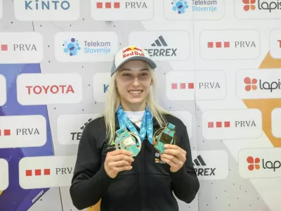 Po olimpijski kroni deveta in deseta zlata kolajna na SP