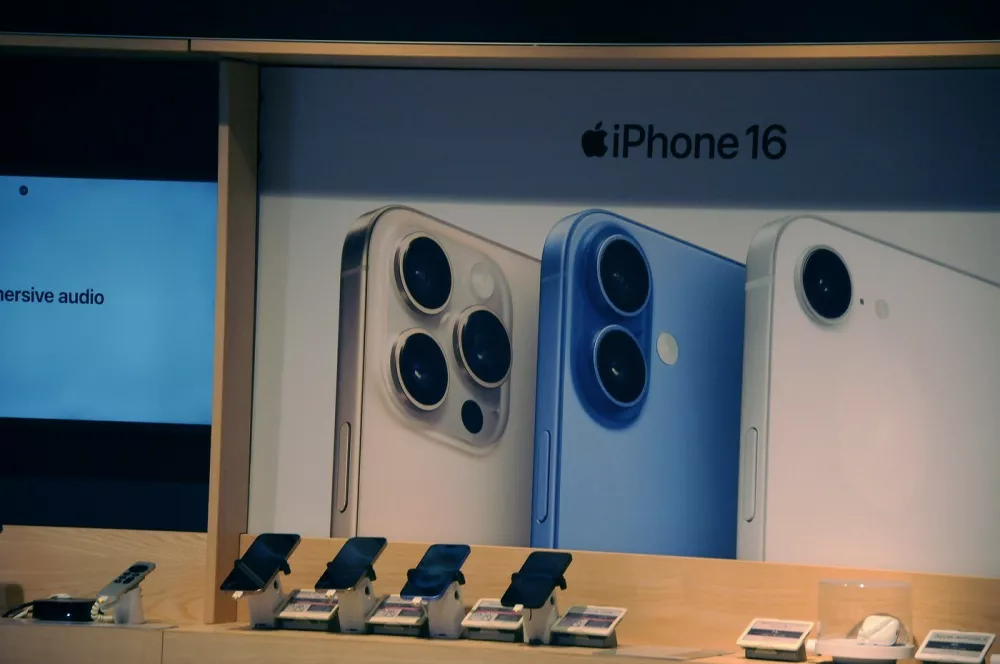 Čeprav je zdaj že starej&scaron;i model, je &scaron;e vedno priljubljen med kupci po svetu. / Foto: Profimedia