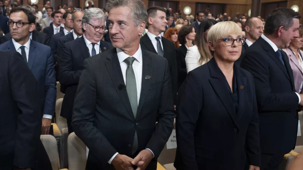 Nata&scaron;a Pirc MusarRobert Golob01.09.2025 20. Blejski strate&scaron;ki forumFOTO: Nik Erik Neubauer