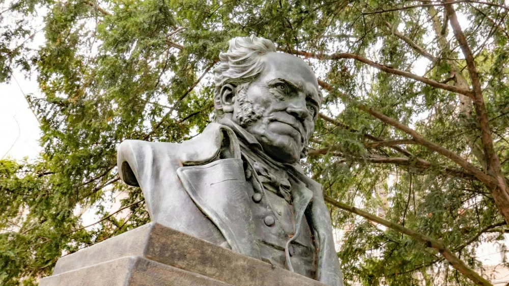 Poklon filozofu v Frankfurtu / Foto: Profimedia