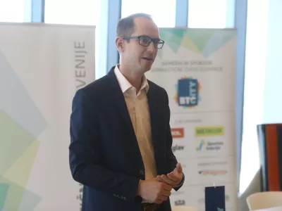 Miha Mermal- 22.02.2022 &ndash; Gimnastična zveza Slovenije (GZS) &ndash; gimnastična reprezentanca pred začetkom nove tekmovalne sezone.  //FOTO: Luka Cjuha.