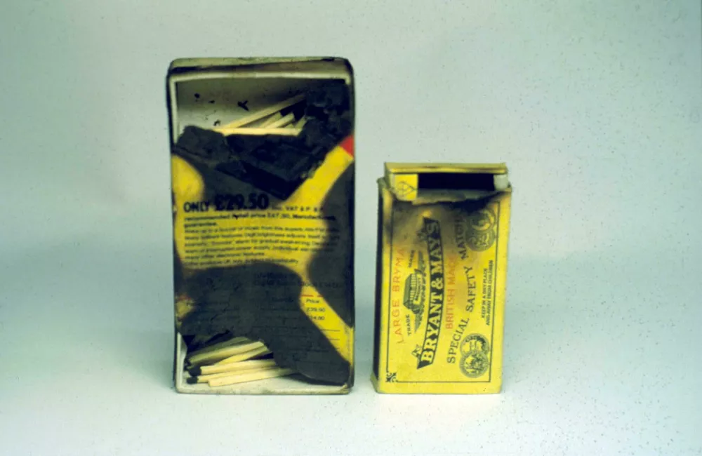 &Scaron;katlica vžigalic, ki se je vžgala sama od sebe. &Scaron;e eden od dokazov, ki so jih na&scaron;li raziskovalci paranormalnega. / Foto: Profimedia