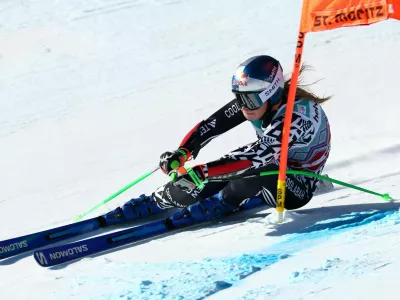 Alpine Skiing - FIS Alpine Ski World Cup - Women's Super G - St. Moritz, Switzerland - December 14, 2025 New Zealand's Alice Robinson in action REUTERS/Denis Balibouse