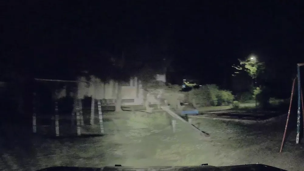 (VIDEO) Nočno divjanje po Ljubljani: odnesla sta jo s pogojno kaznijo