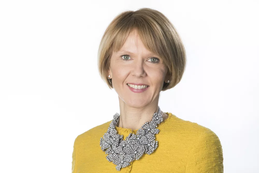 Edita Krajnović, nosilka priznanja Evropska osebnost internega komuniciranja 2021