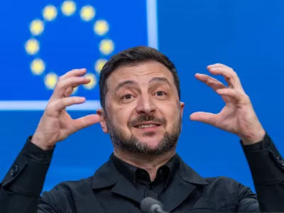 18 December 2025, Belgium, Brussels: Volodymyr Zelensky, President of Ukraine, speaks after the first working session at the EU summit. The main topic is the question of whether assets of the Russian central bank frozen in the EU can be used to support Ukraine in future. Photo: Michael Kappeler/dpa