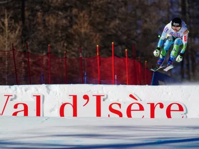 Slovenia's Ilka Stuhec speeds down the course during an alpine ski, women's World Cup downhill training, in Val D'Isere, France, Friday, Dec.19, 2025. (AP Photo/Pier Marco Tacca)